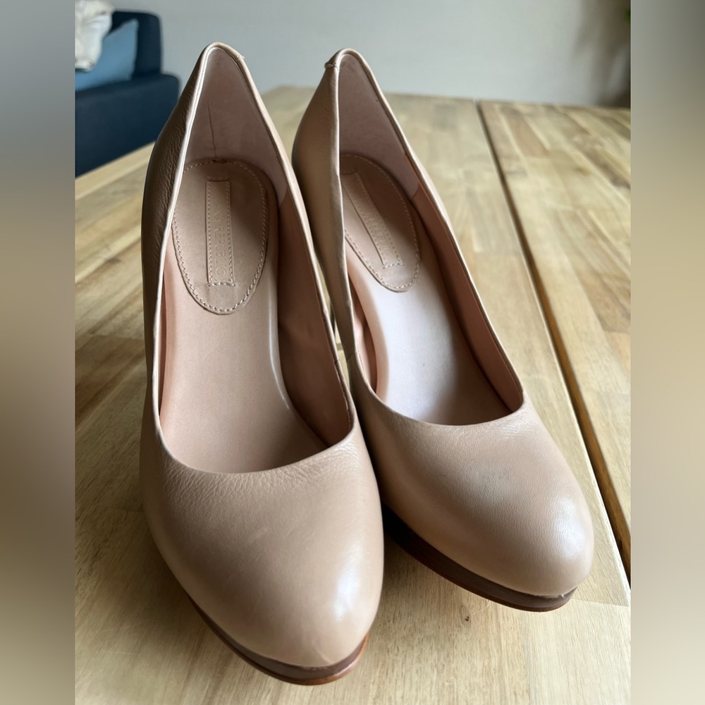 Sand colored dressy heels